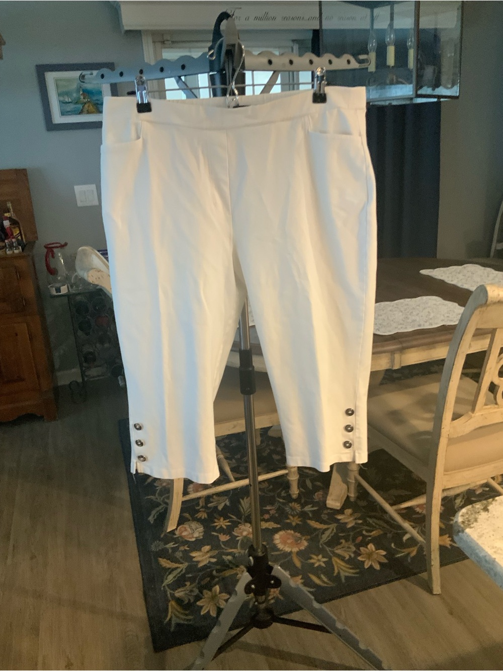Susan Graver Women's White Cropped Button-Hem Pants